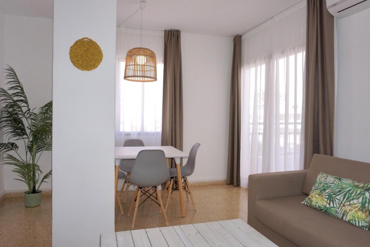 Escondidos Ibiza Aparthotel Platja d'en Bossa