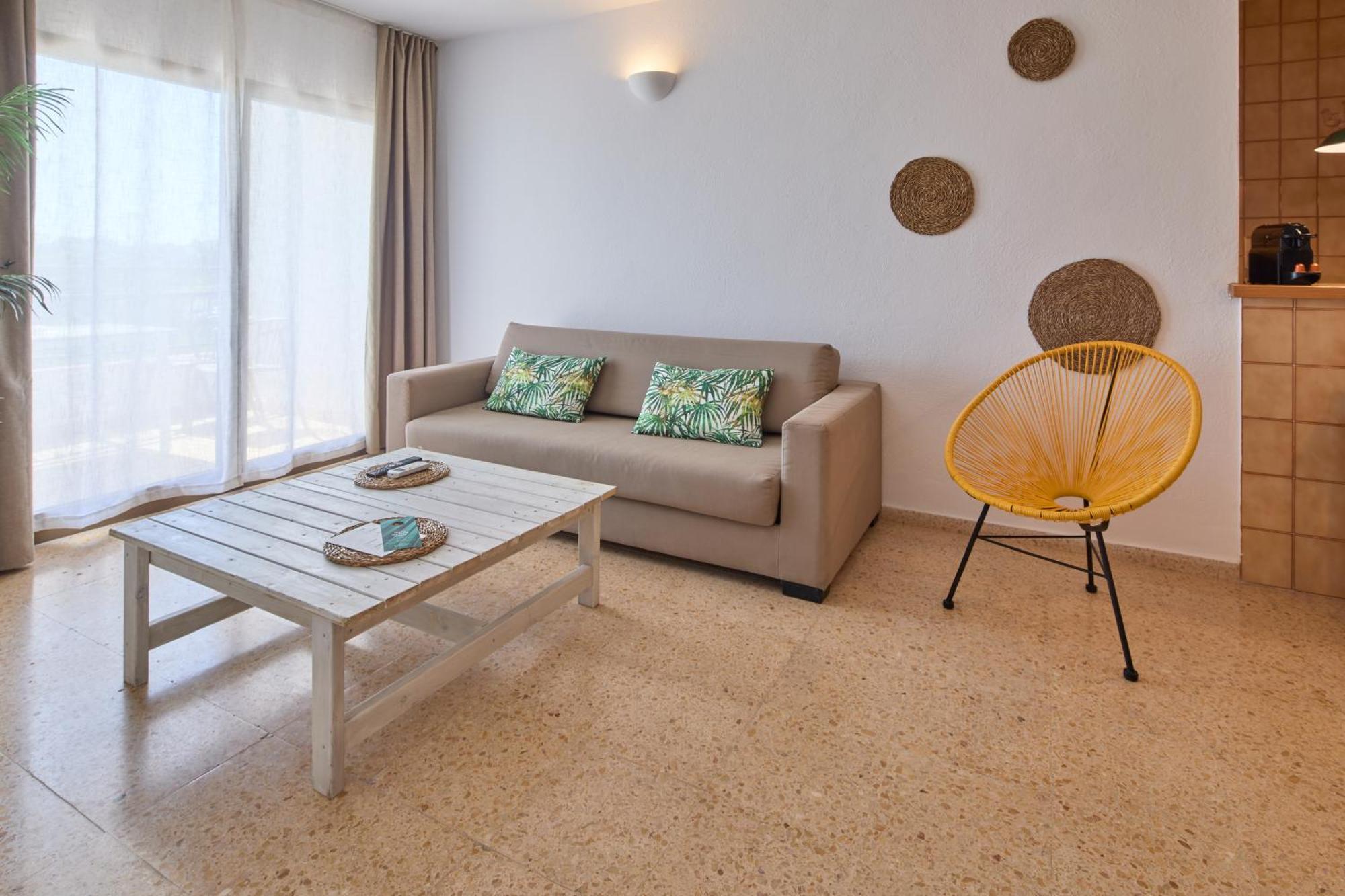 Escondidos Ibiza Aparthotel 3*