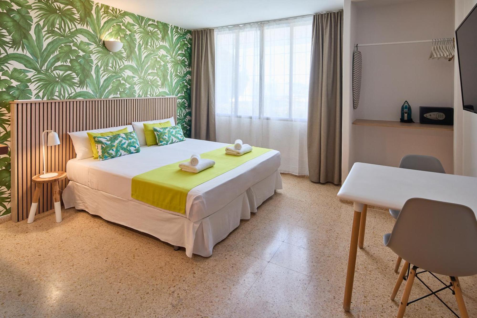 Aparthotel Escondidos Ibiza