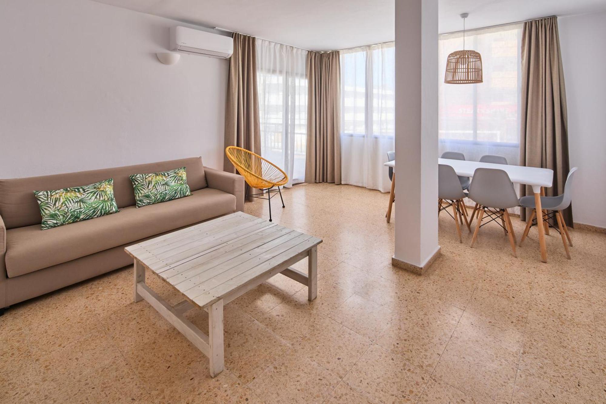 Aparthotel Escondidos Ibiza