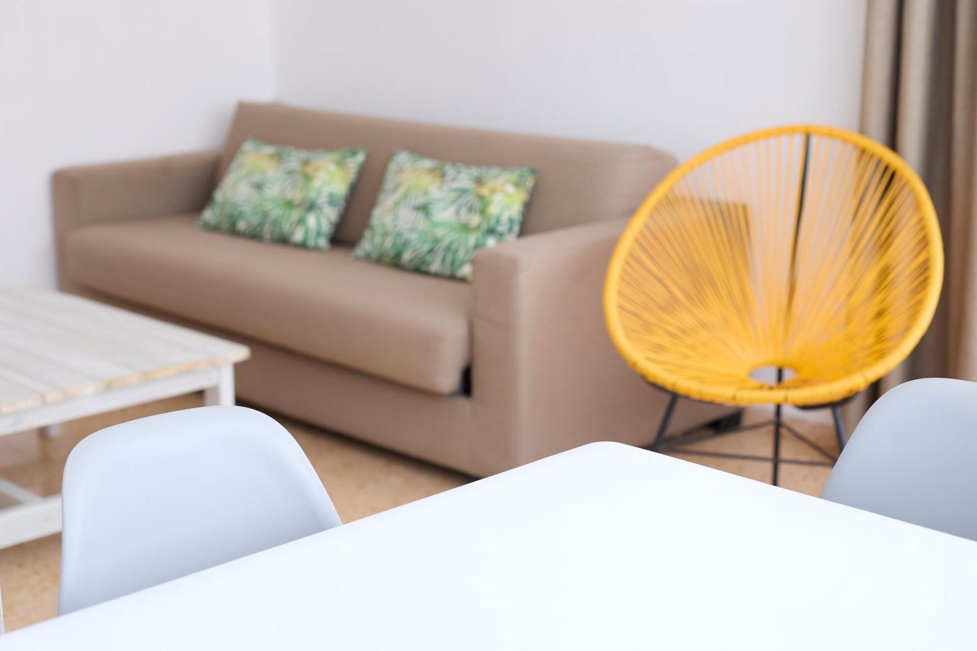 Aparthotel Escondidos Ibiza 3*